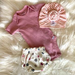 Super cute baby girl outfit 0-3 months